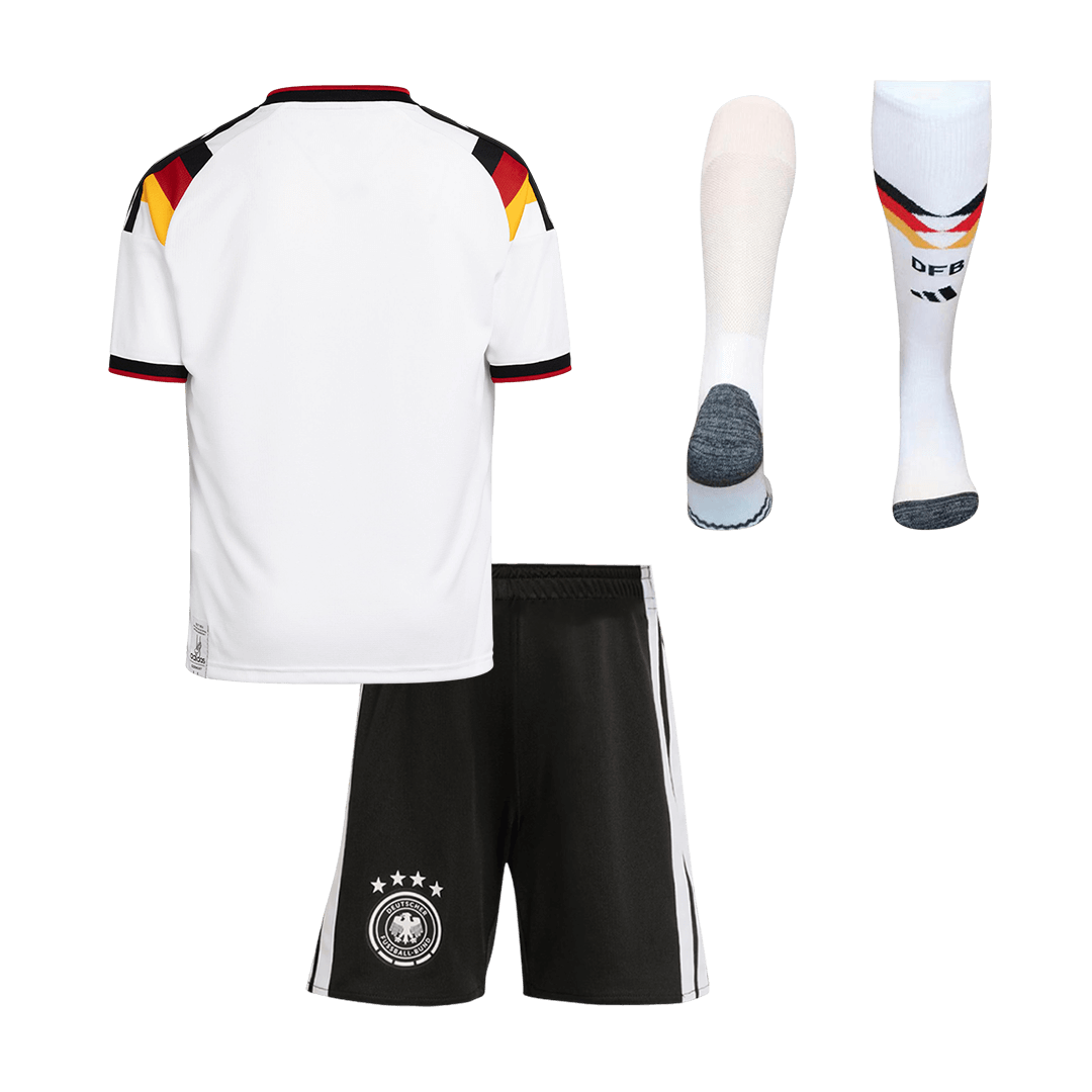 Dziecięcy zestaw koszulek piłkarskich reprezentacji Niemiec (koszulka + spodenki + skarpetki) 2026