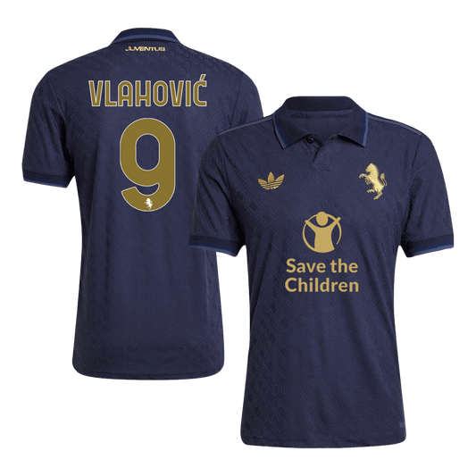 Autentyczna koszulka wyjazdowa Juventusu VLAHOVIĆ #9 na trzeci mecz 2024/25 – sponsor Save The Children