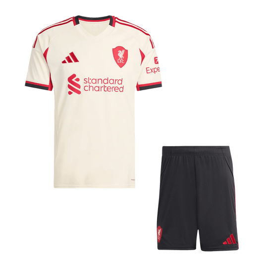 Zestaw wyjazdowy Liverpoolu (koszulka + spodenki) 25/26 biały