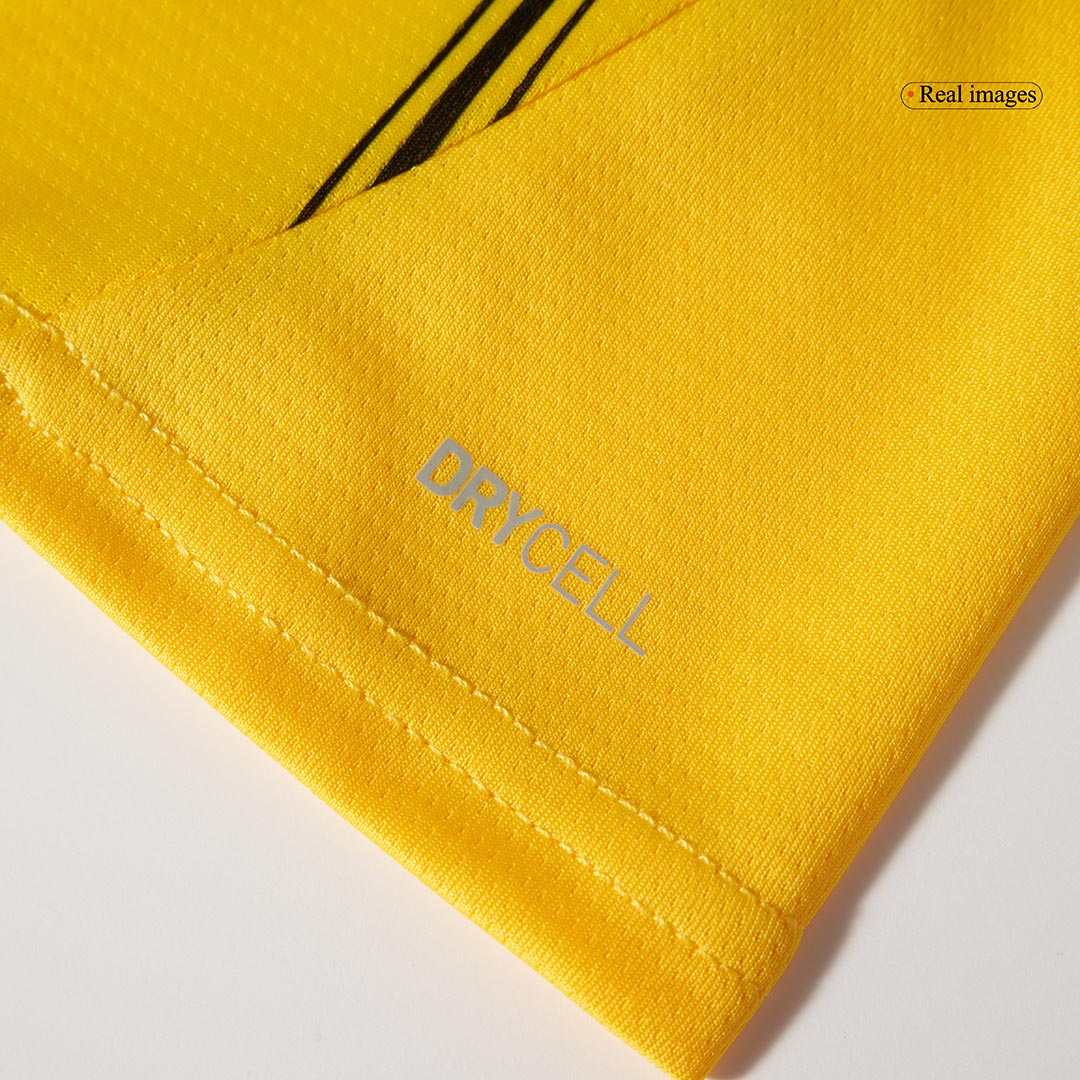 Dziecięcy zestaw piłkarski Borussia Dortmund Home (koszulka + spodenki + skarpetki)
