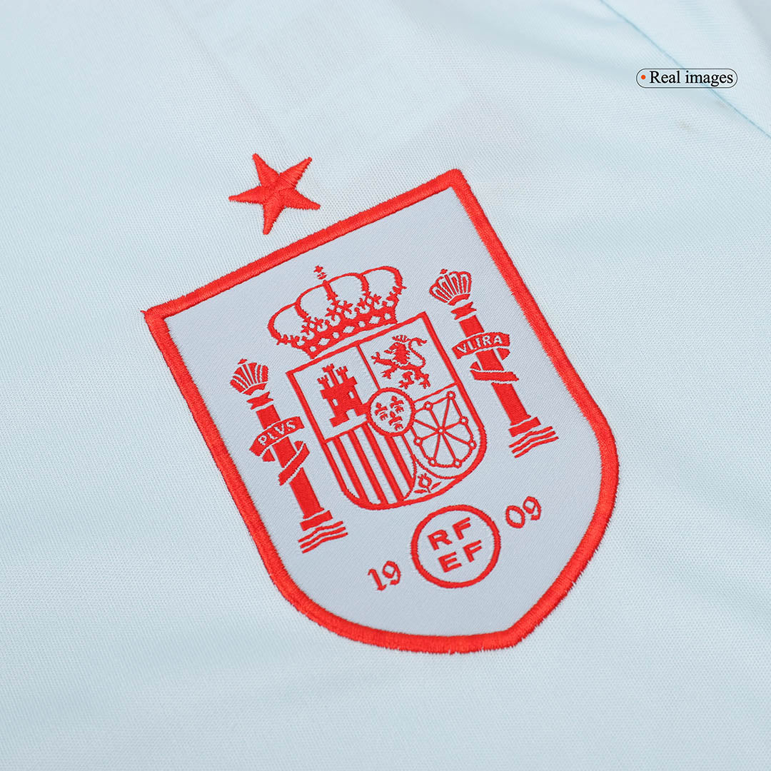 Koszulka treningowa reprezentacji Hiszpanii przed meczem Euro 2024