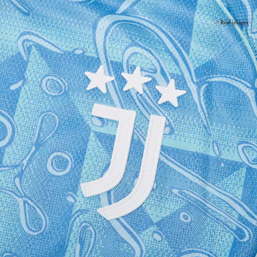Oryginalna wyjazdowa koszulka piłkarska Juventusu 2025/26 w kolorze niebieskim