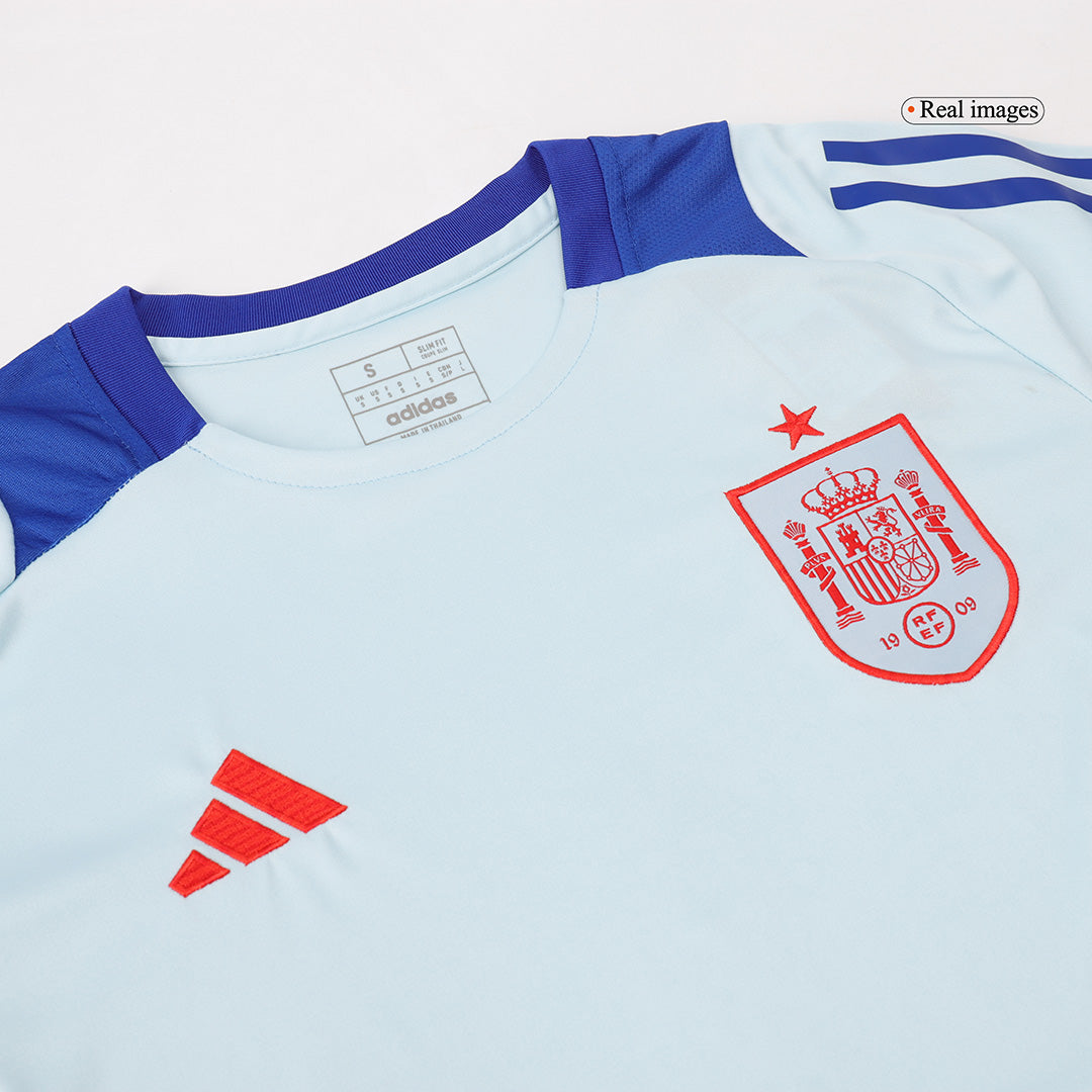 Koszulka treningowa reprezentacji Hiszpanii przed meczem Euro 2024