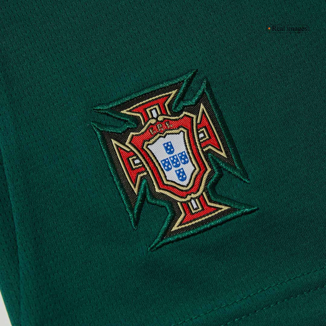Spodenki piłkarskie reprezentacji Portugalii 2025