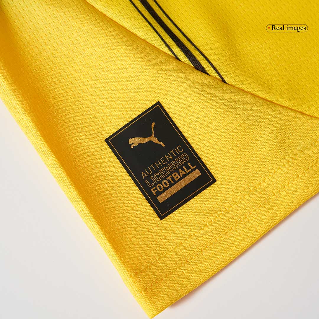 Dziecięcy zestaw piłkarski Borussia Dortmund Home (koszulka + spodenki)
